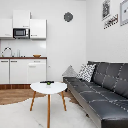 Apartment Stina *