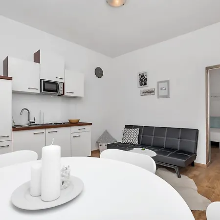 Apartment Stina Makarska